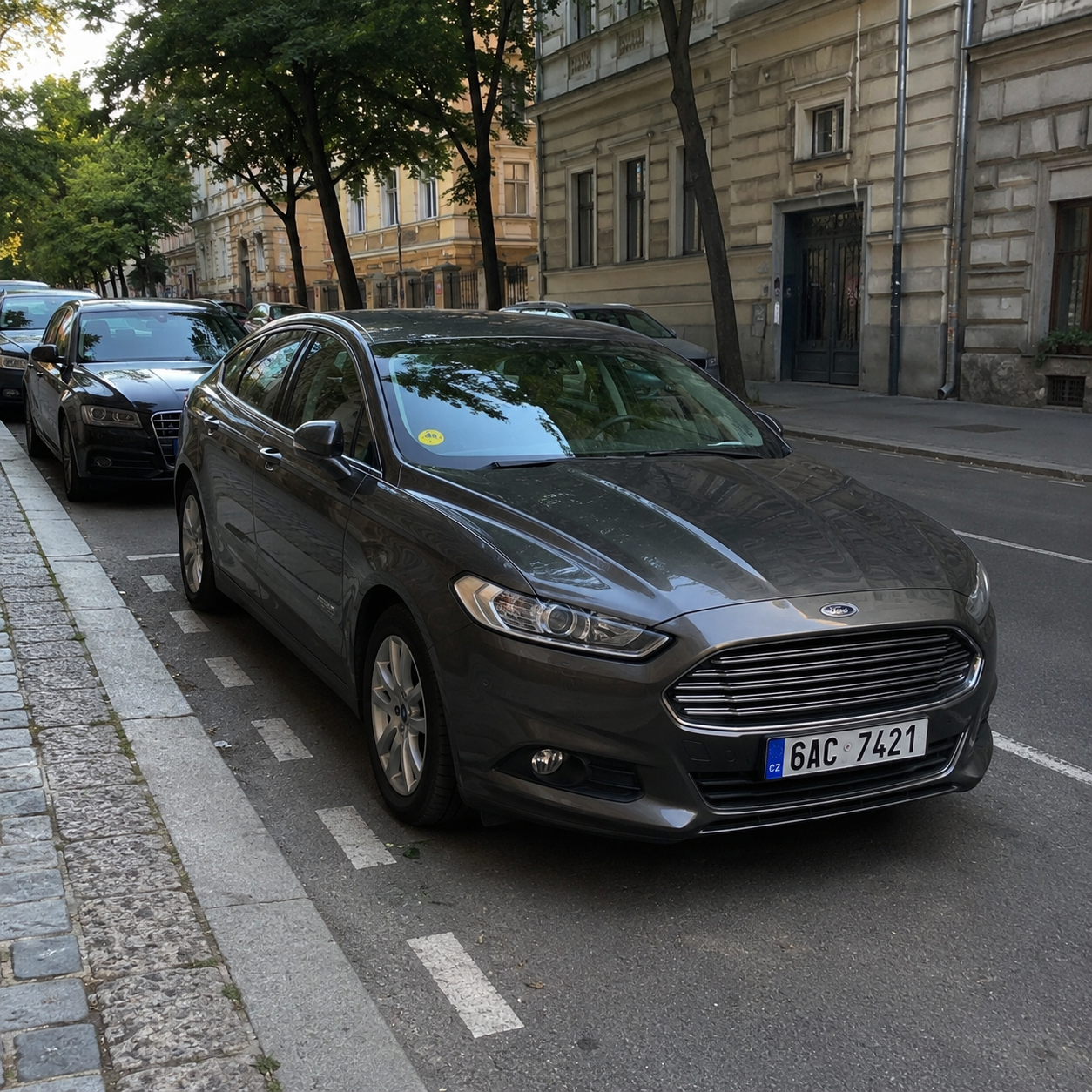 Ford Mondeo MK5 5 000 kč/týden
