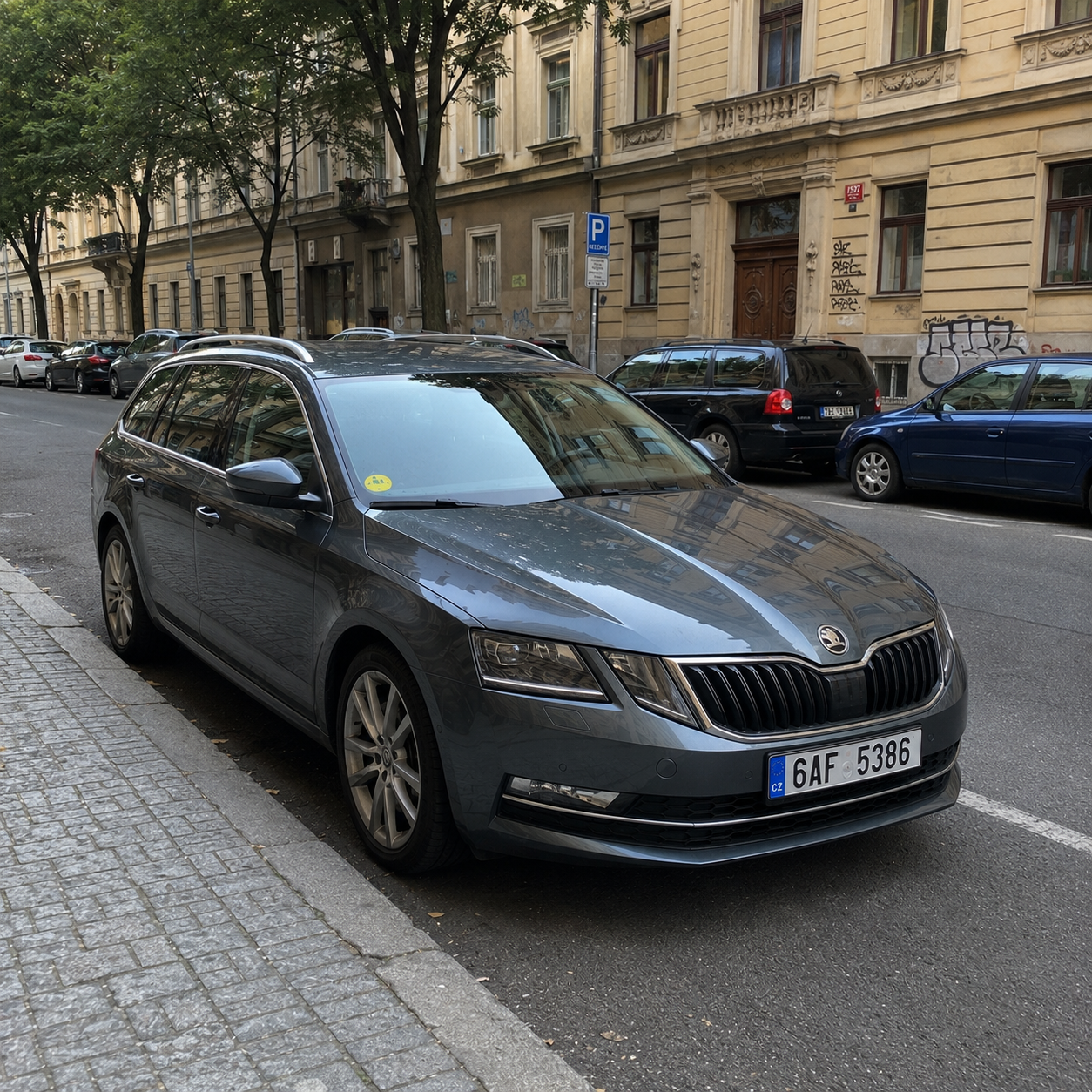 Škoda Octavia III 5 000 Kč/týden